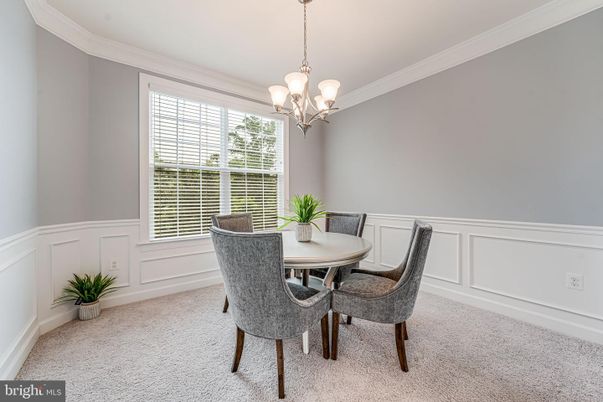 Chandelier, Dining room, Interior