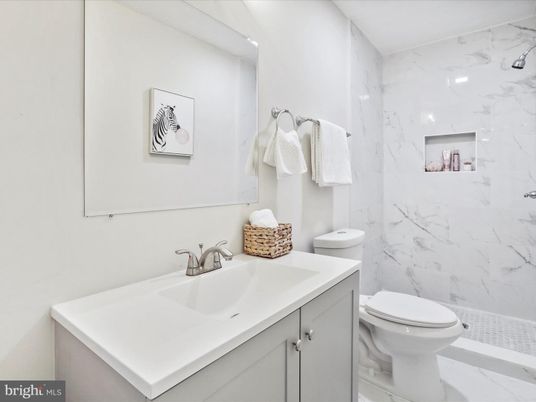 Bathroom, Interior, Marble Walls