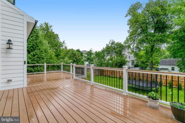 Exterior, Wood Texture Flooring