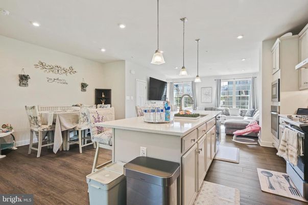 Dining room, Interior, Kitchen, Living room, Pendant Lights, Recessed Lighting, Wood Texture Flooring