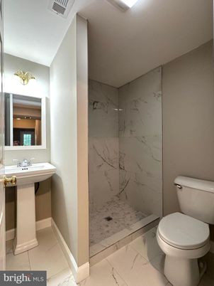 Bathroom, Interior, Marble, Marble Walls
