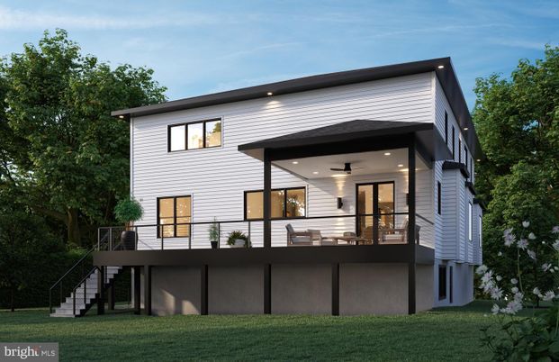 Backyard, Exterior, Facade, Modern