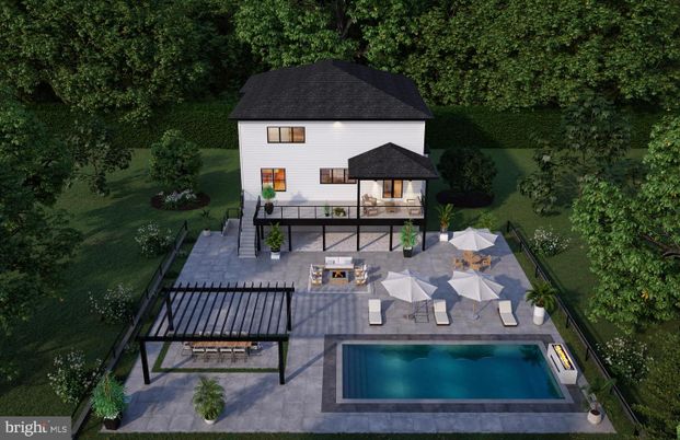 Exterior, Pool