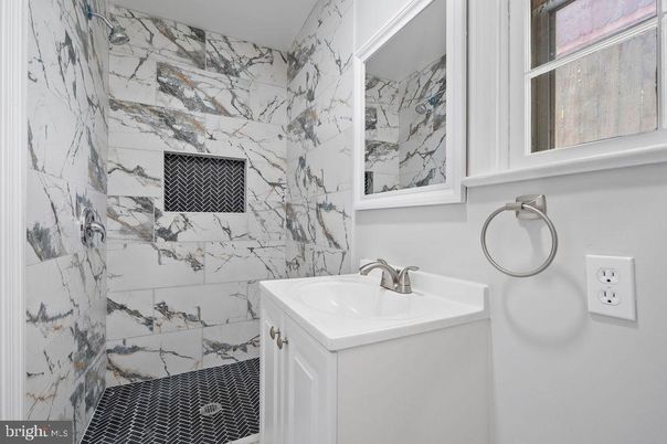 Bathroom, Interior, Marble Walls
