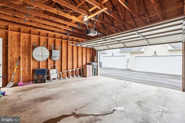 Garage, Interior, Wooden Beams, Wooden Ceilings, Wooden Walls