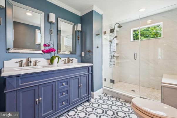 Bathroom, Dual Sink Vanities, Glass Shower, Interior, Recessed Lighting
