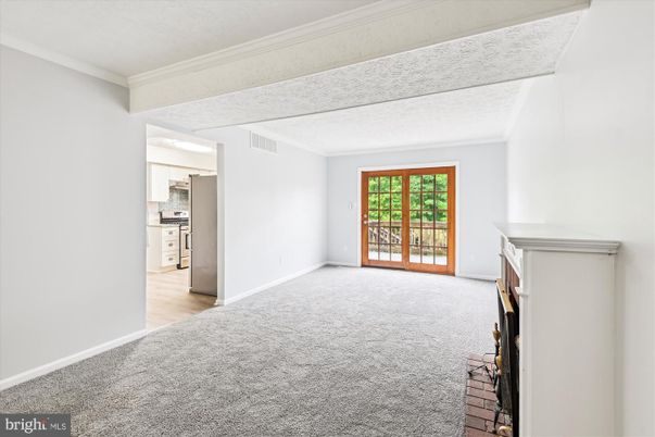 Empty room, Fireplace, Interior