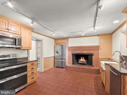 Fireplace, Interior, Kitchen, Recessed Lighting, Stainless Steel Appliances