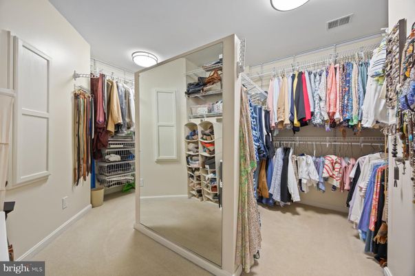 Interior, Walk-in Closets