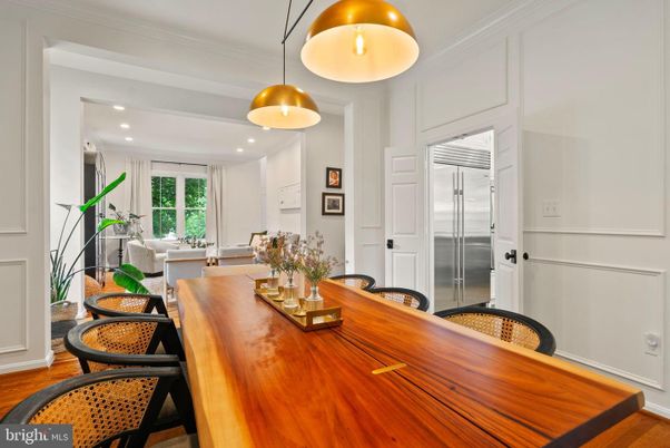 Dining room, Interior, Kitchen, Living room, Pendant Lights, Recessed Lighting, Stainless Steel Appliances, Wood Texture Flooring