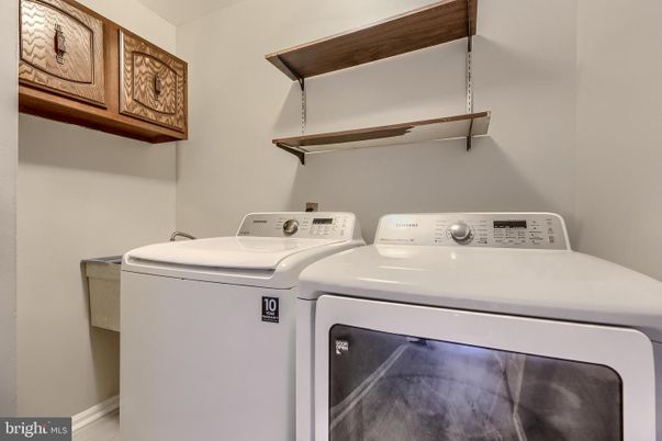 Interior, Washer
