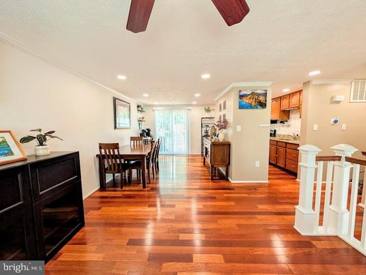 Dining room, Interior, Kitchen, Recessed Lighting, Wood Texture Flooring