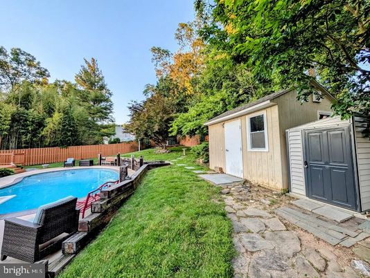 Backyard, Exterior, Pool