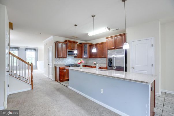 Interior, Kitchen, Pendant Lights, Stainless Steel Appliances