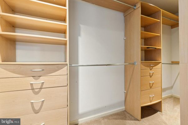 Interior, Walk-in Closets