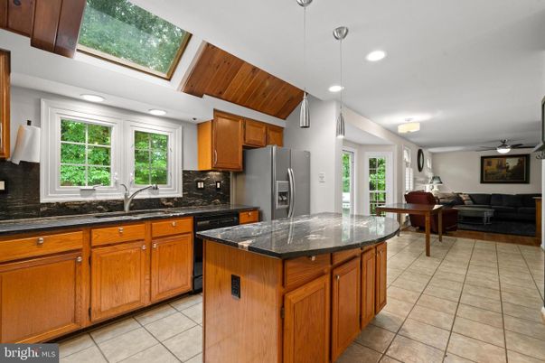 Interior, Kitchen, Living room, Pendant Lights, Recessed Lighting, Wooden Ceilings