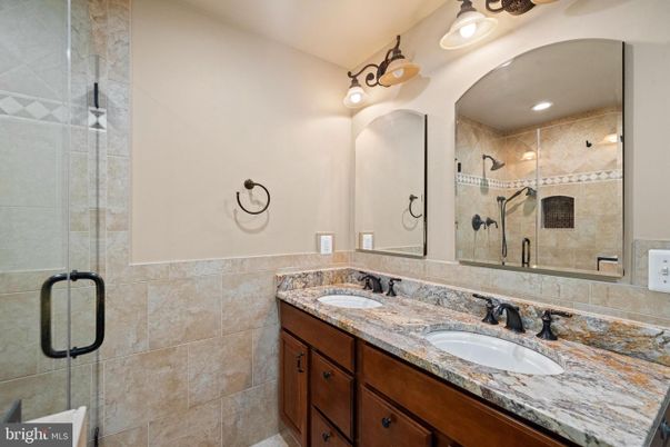 Bathroom, Dual Sink Vanities, Glass Shower, Interior, Recessed Lighting