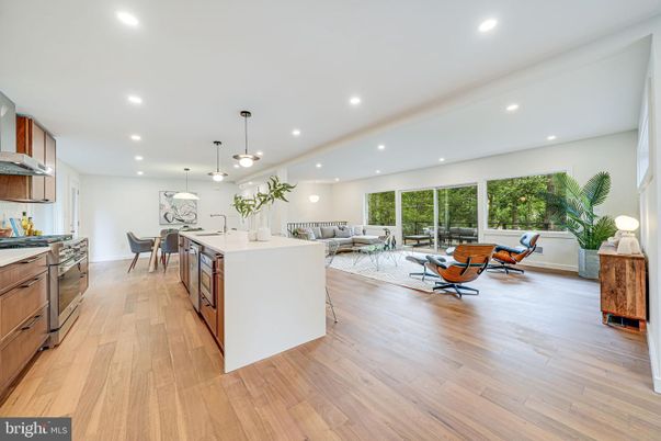 Dining room, Interior, Kitchen, Living room, Pendant Lights, Recessed Lighting, Stainless Steel Appliances, Wood Texture Flooring