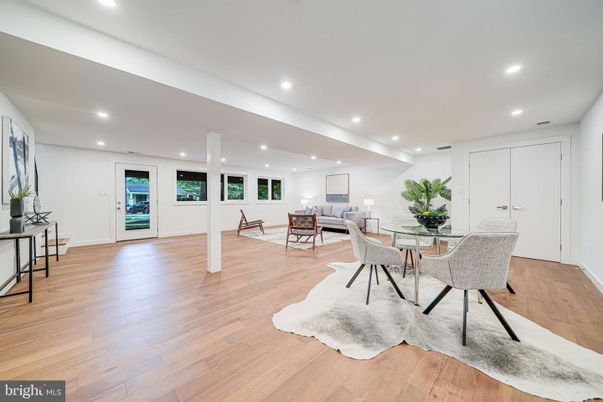 Dining room, Interior, Living room, Recessed Lighting, Wood Texture Flooring