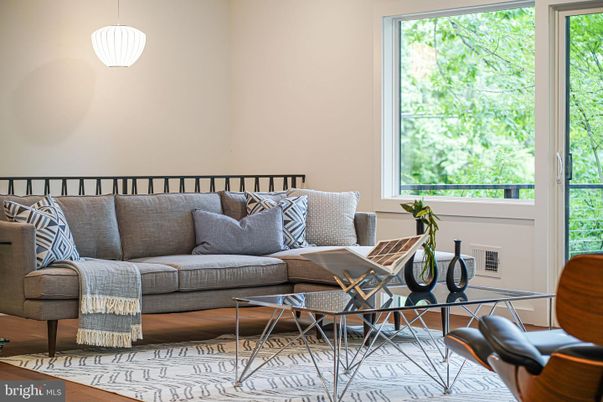 Interior, Living room, Pendant Lights