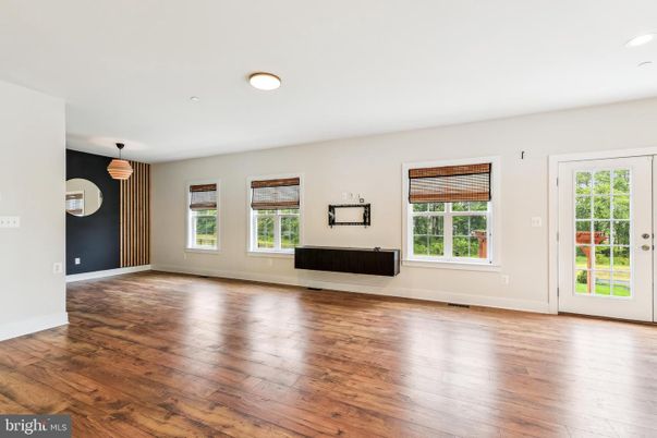 Empty room, Interior, Pendant Lights, Recessed Lighting, Wood Texture Flooring