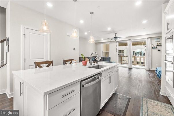 Interior, Kitchen, Pendant Lights, Recessed Lighting, Wood Texture Flooring