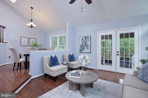 Chandelier, Dining room, Interior, Living room, Wood Texture Flooring