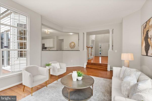 Interior, Kitchen, Living room, Recessed Lighting, Wood Texture Flooring