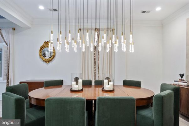 Dining room, Interior, Pendant Lights, Recessed Lighting