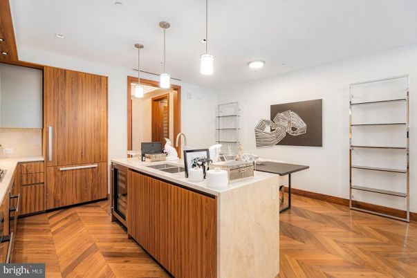 Interior, Pendant Lights, Recessed Lighting, Wood Texture Flooring