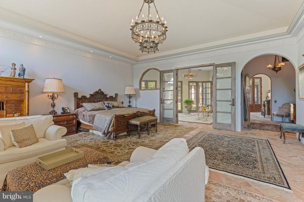 Bedroom, Chandelier, Interior, Recessed Lighting