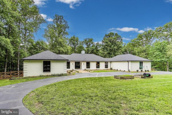 Attached, Backyard, Exterior, Facade, Ranch