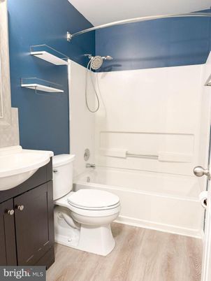 Bathroom, Interior, Wood Texture Flooring