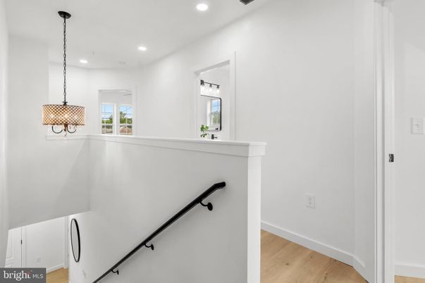 Interior, Pendant Lights, Recessed Lighting, Wood Texture Flooring