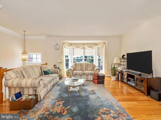 Interior, Living room, Pendant Lights, Wood Texture Flooring