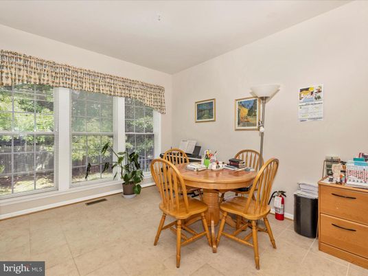 Dining room, Interior