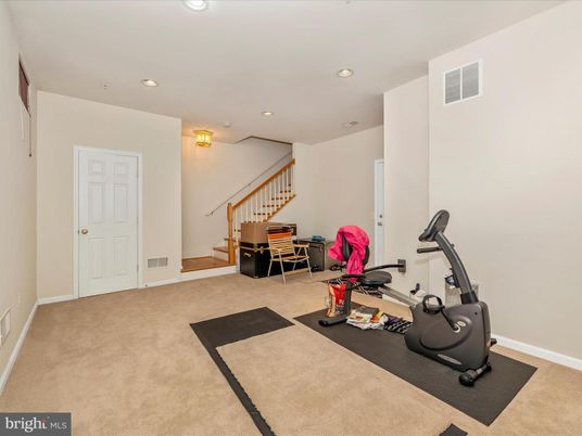 Fitness Equipment, Interior, Recessed Lighting