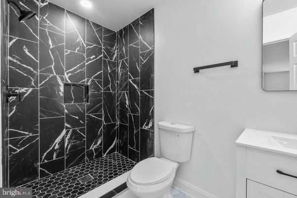Bathroom, Interior, Marble Walls, Recessed Lighting