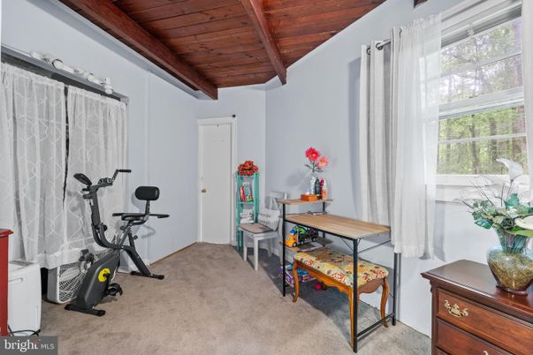 Fitness Equipment, Interior, Wooden Beams, Wooden Ceilings