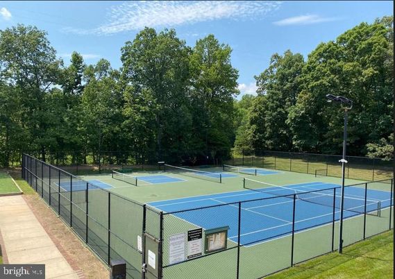 Exterior, Tennis Courts