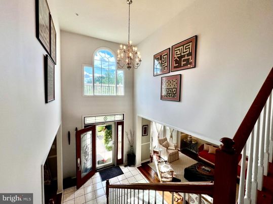 Chandelier, Interior