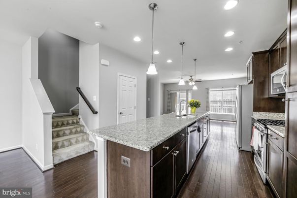 Interior, Kitchen, Pendant Lights, Recessed Lighting, Wood Texture Flooring
