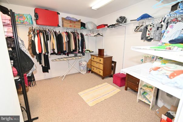Interior, Walk-in Closets
