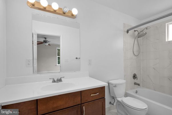 Bathroom, Interior, Marble Walls