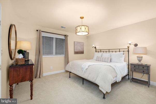 Bedroom, Interior, Pendant Lights