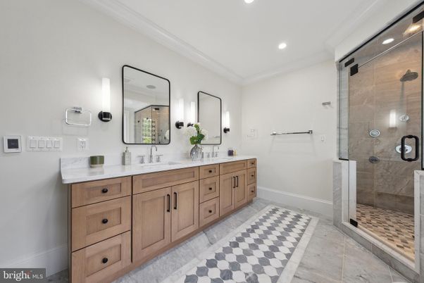 Bathroom, Dual Sink Vanities, Glass Shower, Interior, Recessed Lighting