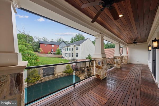 Exterior, Wood Texture Flooring