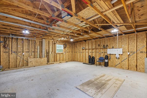 Empty room, Interior, Wooden Beams, Wooden Ceilings, Wooden Walls