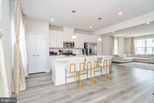 Interior, Kitchen, Living room, Pendant Lights, Recessed Lighting, Stainless Steel Appliances, Wood Texture Flooring