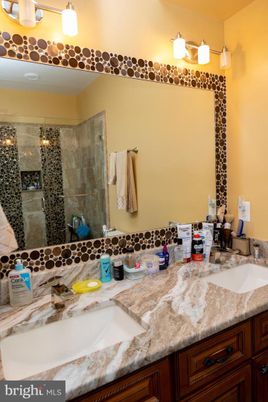 Bathroom, Dual Sink Vanities, Glass Shower, Interior